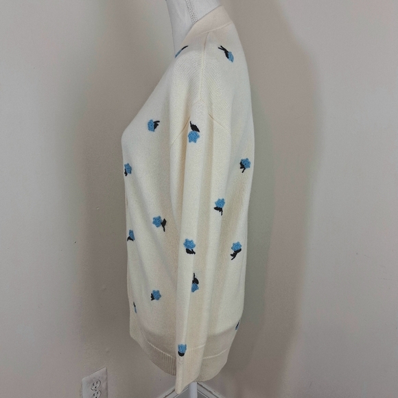 Kate Spade Dainty Bloom Applique Blue And Cream Cardigan Size XS - Picture 6 of 8
